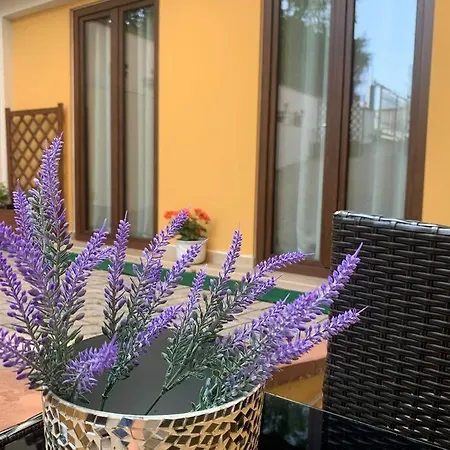 Apartment La Taverna Dei Tre Micetti *